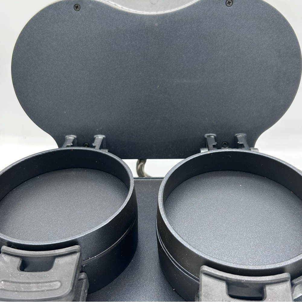 Electric Double Sandwich Maker - Silver and Black - Picture 3 of 7